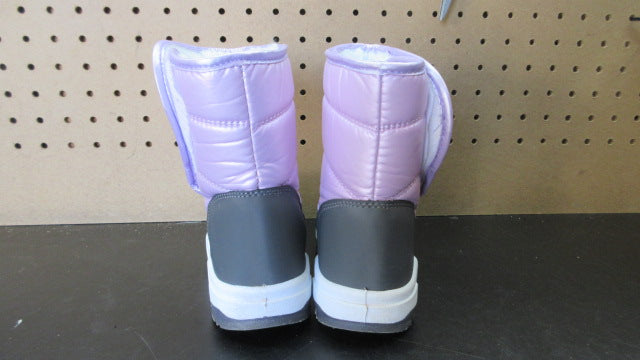 Load image into Gallery viewer, Used Mountain Wearhouse Winter Snow Boots - Size 12k
