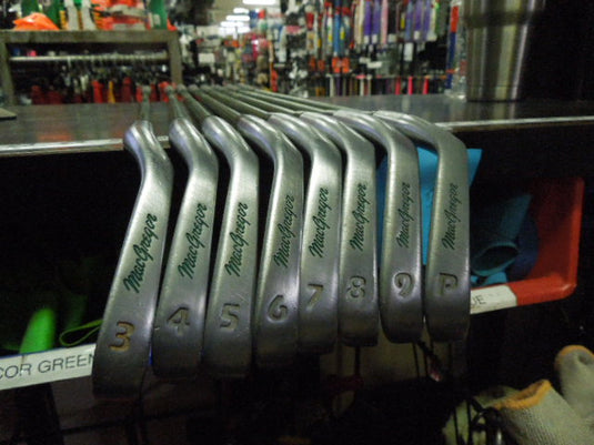 Used MacGregor Mac One 8pc Oversized Right Hnd Iron Set 3-9 Iron and P-Wedge