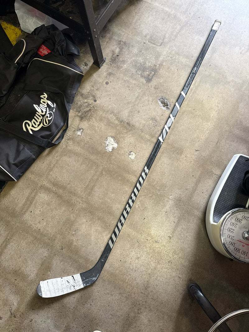 Load image into Gallery viewer, Used Warrior Alpha LX2 Comp. Pro Stock Right Hand Hockey Stick
