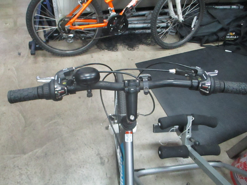 Load image into Gallery viewer, Used Nishiki Manitoba 24" 14 Speed Mountaiin Bike
