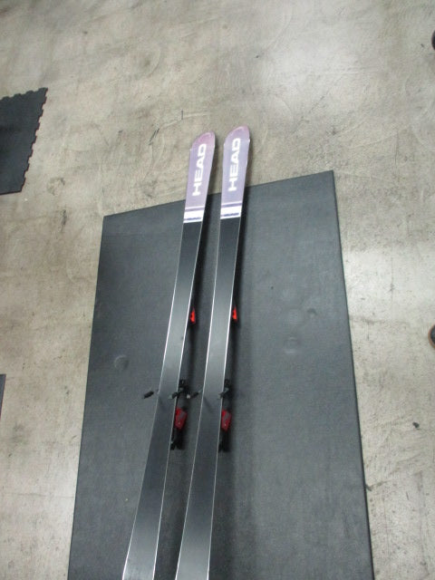 Load image into Gallery viewer, Used Head Cyber X30 160Cm Downhill Skis W Salomon C509 Bindings
