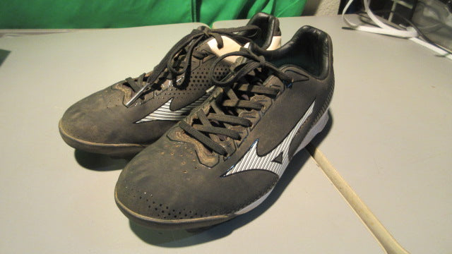Load image into Gallery viewer, Used Mizuno Youth Wave Lightrevo TPU 4.5Y Softball Cleats
