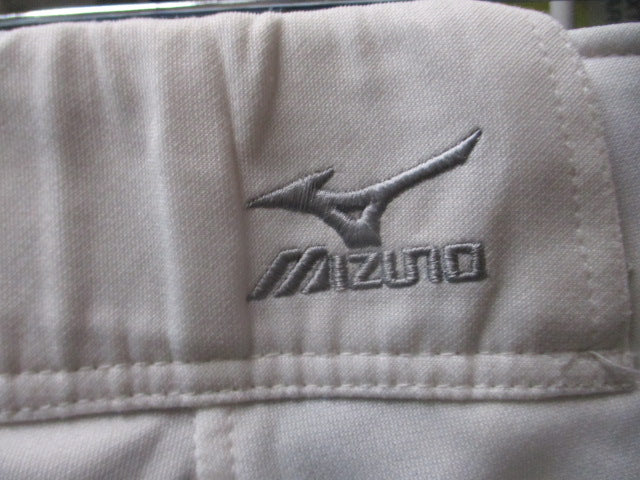 Load image into Gallery viewer, Used Mizuno White Knicker Bottom Pants Adult Size Large - stains
