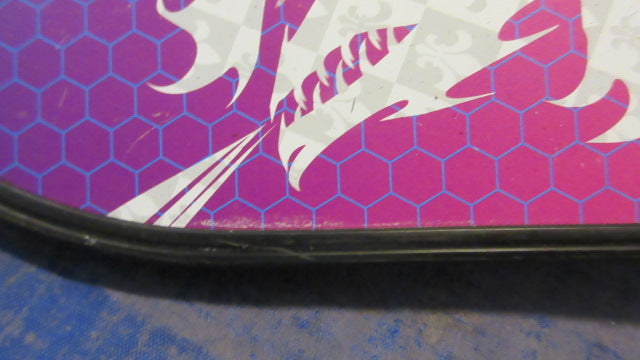 Load image into Gallery viewer, Used Monarch Dragon Slayer Pickleball Paddle - crack &amp; chipping
