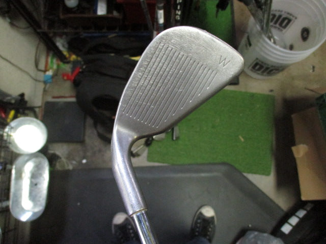Load image into Gallery viewer, Used PING Zing Black Dot Karsten Right Hand 7 pc Iron Set 3-5 7-9i, W

