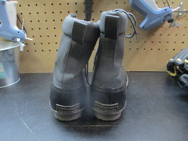 Load image into Gallery viewer, Used Weather Proof Vintage Boots - Size Mens 8
