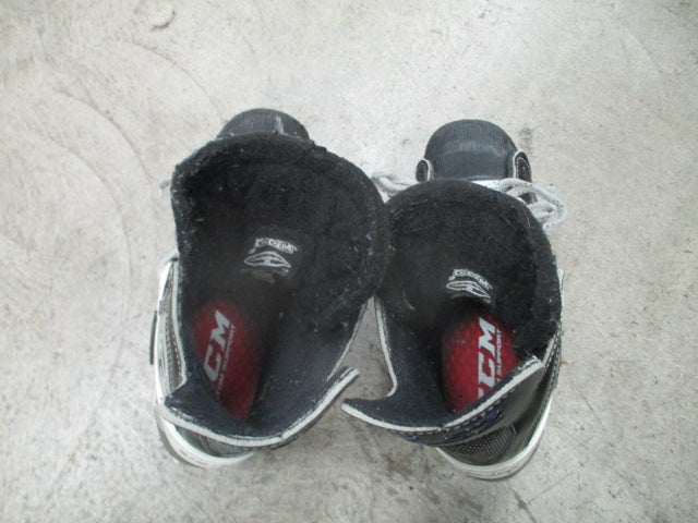 Load image into Gallery viewer, Used CCM Tacks 452 Hockey Skates Size 9
