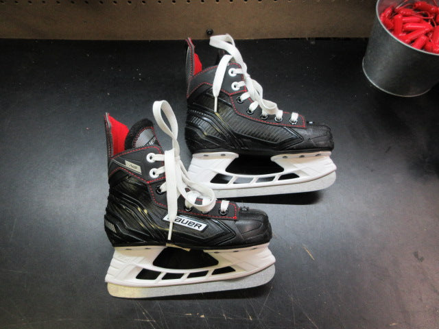 Load image into Gallery viewer, Used Bauer N5 Hockey Skates - Size Youth 13
