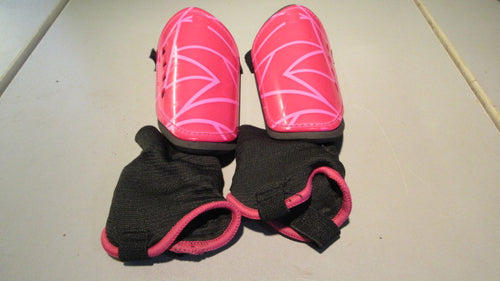 Used DSG Youth Large Soccer Shin Guards