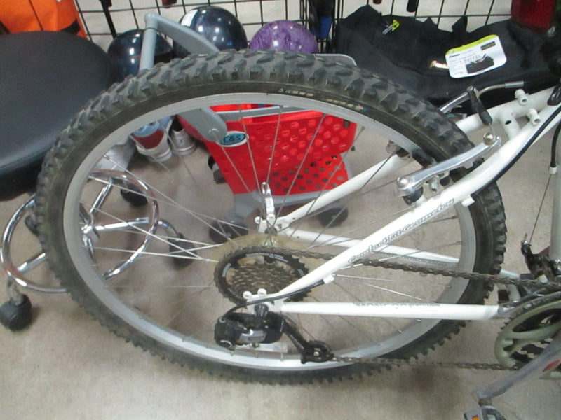 Load image into Gallery viewer, Used Mongoose Switchback SX 21 Speed 26" Mountain Bike
