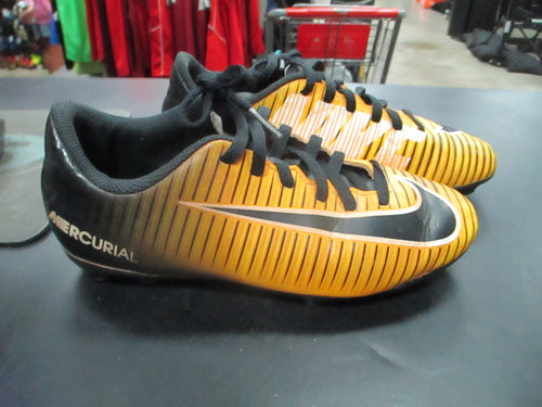 Used Nike Mercurial Soccer Cleats Size 1.5