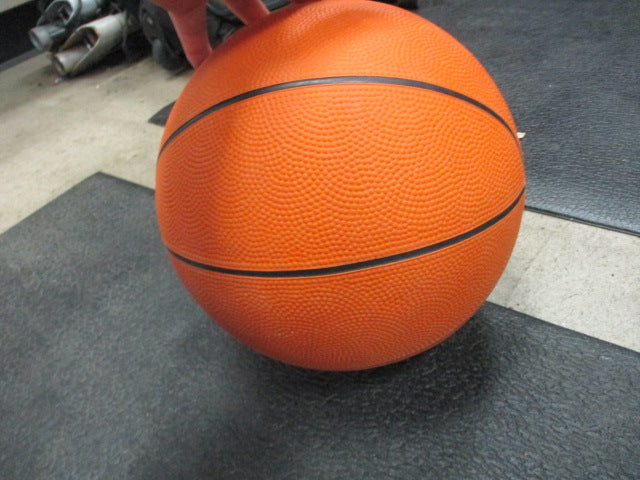 Load image into Gallery viewer, Used Volt Enduro CB8 Size Intermediate Basketball
