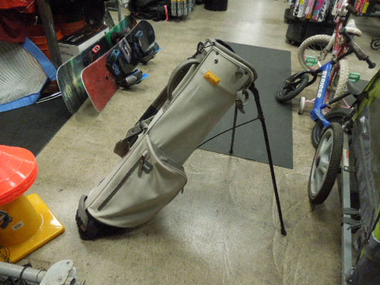 Used Stitch MIY SL1 Golf Stand Bag Broken Zipper