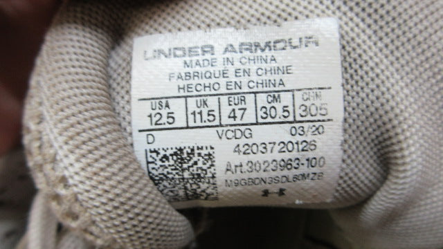 Load image into Gallery viewer, Used Under Armour Football Cleats - Size 12.5
