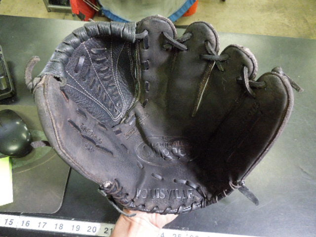 Load image into Gallery viewer, Used Louisville Slugger Genesis 1884 Series GNGM55 12" RHT Glove
