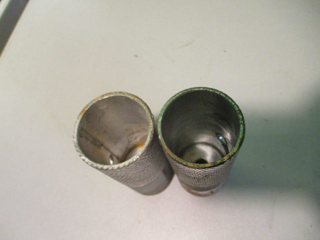 Load image into Gallery viewer, Used Mongoose Bicycle Pegs
