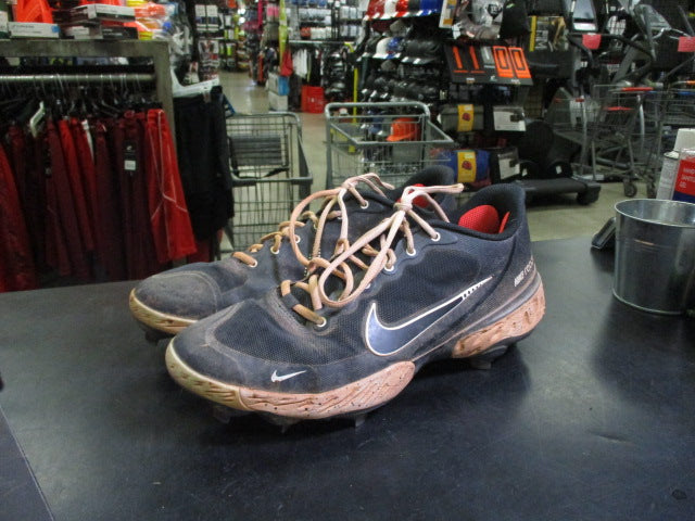 Load image into Gallery viewer, Used Nike Alpha Huarache Elite 3 Low Metal Baseball Cleats Size 10.5
