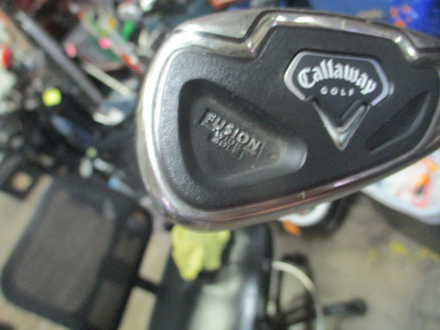 Load image into Gallery viewer, Used Callaway Fusion Wide Sol RH 5 Hybrid Iron
