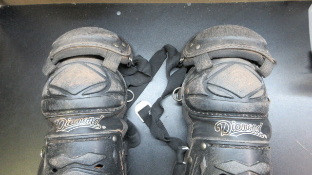 Load image into Gallery viewer, Used Diamond Catchers Shin Guards 13" *Missing Strap*
