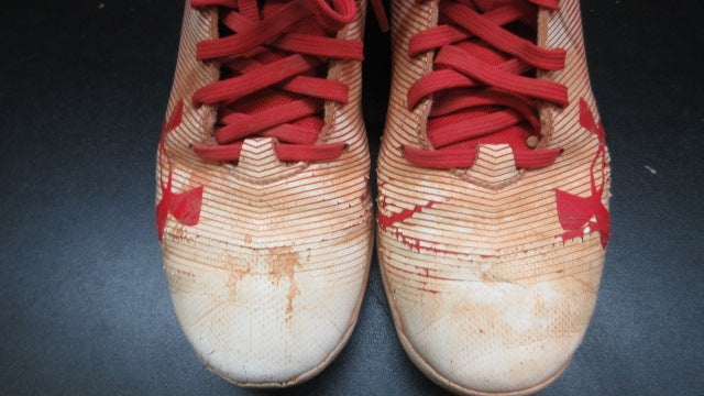 Load image into Gallery viewer, Used Under Armour UA Leadoff Baseball Cleats - Size Youth 4
