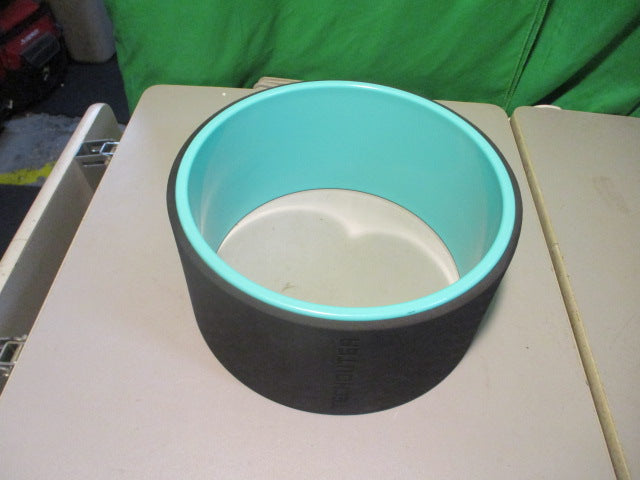 Load image into Gallery viewer, Used Techouter Back Foam Roller 10&quot;

