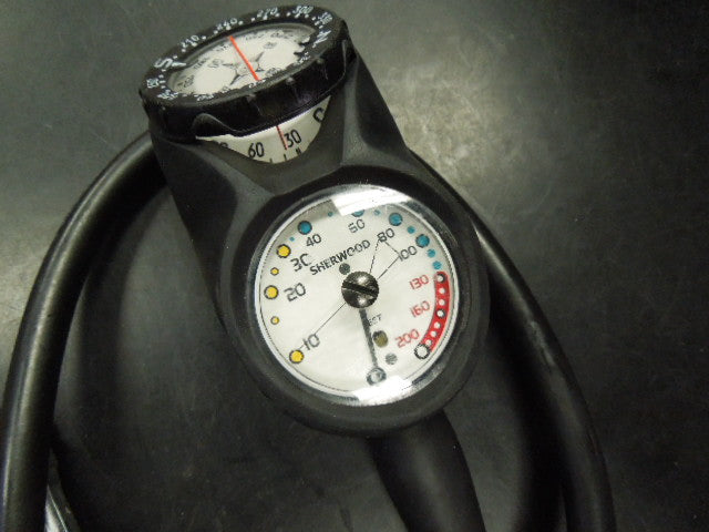 Load image into Gallery viewer, Used Sherwood Scuba Diving Analog Compass &amp; Pressure Gauge Console
