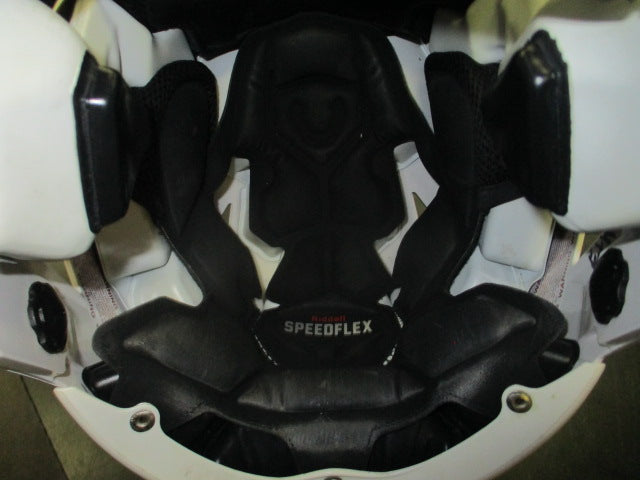 Load image into Gallery viewer, Used Riddell Speedflex White Football Helmet 2025 Cert Size Small
