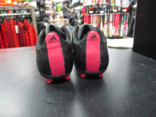 Load image into Gallery viewer, Used Adidas Goletto 3 Youth Cleats

