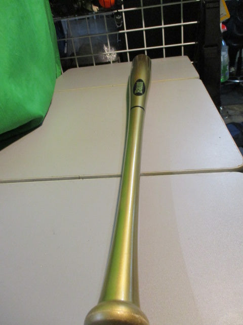 Load image into Gallery viewer, Used BAUM Bat Gold 32&quot; Baseball Bat
