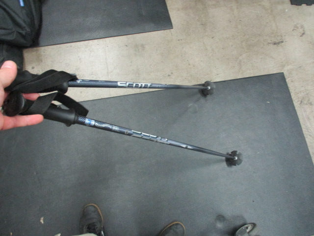 Load image into Gallery viewer, Used Scott Classic 48&quot; Downhill Ski Poles
