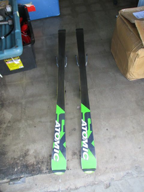 Load image into Gallery viewer, Used Atomic SX:10 Puls-Ti Downhill Skis w/ Neox 3 10 Bindings - 150 cm
