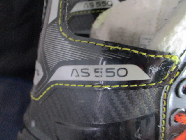 Load image into Gallery viewer, Used CCM Tacks AS 550 Hockey Skates Size 5
