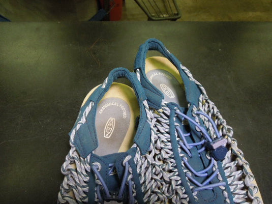 Used KEEN Uneek Sandals Size 9