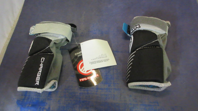 Load image into Gallery viewer, Maverik Charger Arm Pads Youth Size Small - Like New
