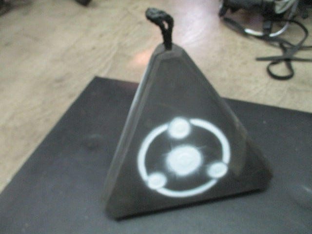 Load image into Gallery viewer, Used Rinehart Archery Pyramid Target
