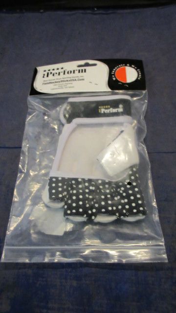 Load image into Gallery viewer, Used iPerform Field Hockey Glove Adult Size Small - Like New
