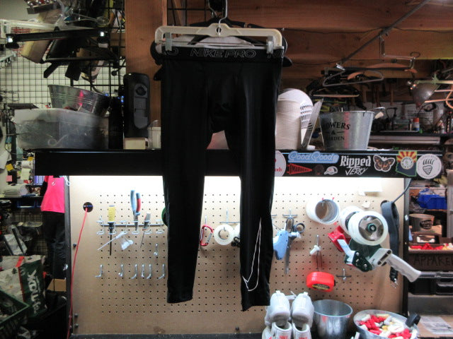 Load image into Gallery viewer, Used Nike Compression Leggings - Size Medium
