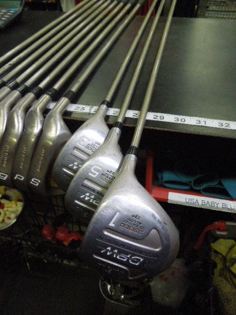Used Dunlop DPW Oversized Ladies 11pc Club Set 4-9i, S-Pw, 3-5h and Driver
