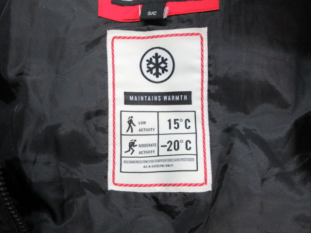 Load image into Gallery viewer, Used Canada Weather Gear Winter Jacket - Size Small
