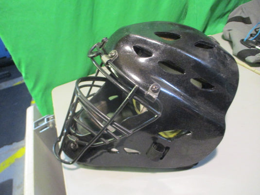 Used Rawlings Catchers Helmet ( Has Wear)