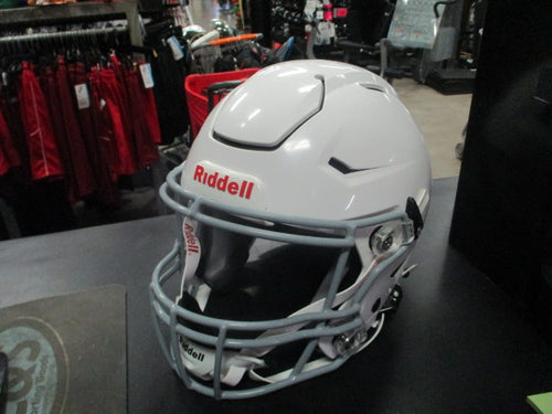 Used Riddell Speedflex Youth Medium Football Helmet INITIAL SEASON 2024