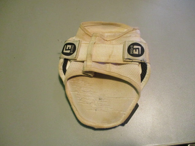 Load image into Gallery viewer, Used G-Form Elite Speed Elbow Guard Size S/M
