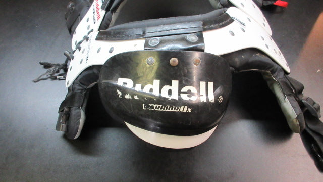 Load image into Gallery viewer, Used Riddell Warrior 11X - Size YTH Medium 12-13&quot; Football Shoulder Pads
