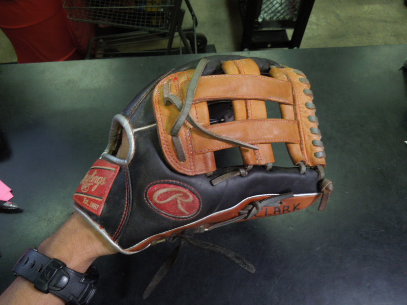 Load image into Gallery viewer, Used Rawlings R9 RHT 12" Pro Design Baseball Glove
