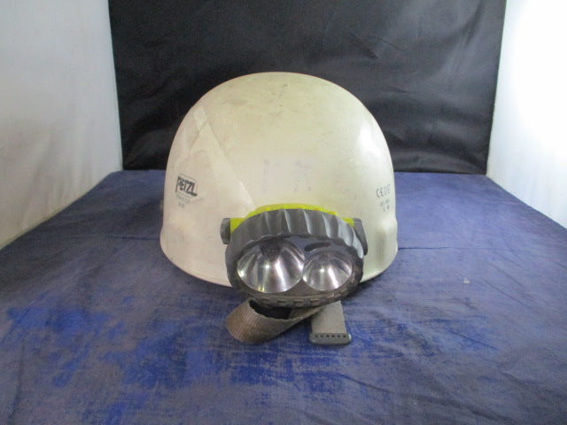 Load image into Gallery viewer, Used Petzl Vertex Best Ansi Duo Climbing Helmet w/ Light - works

