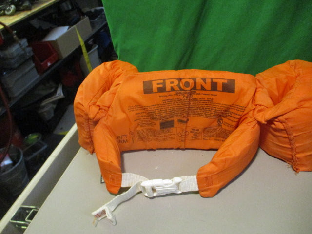 Load image into Gallery viewer, Used Stearns Puddle Jumper Child 30-60LB Life Jacket
