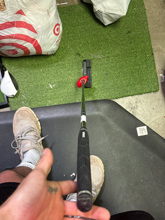 Used Strata 34" Putter