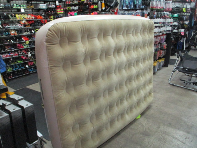 Load image into Gallery viewer, Used Coleman Queen Air Matress
