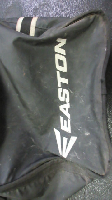 Load image into Gallery viewer, Used Easton Shewolves 82 Hockey Duffle Bag - wear
