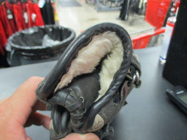 Load image into Gallery viewer, Used Mizunio Prospect Power Close 10.5 Glove - RHT

